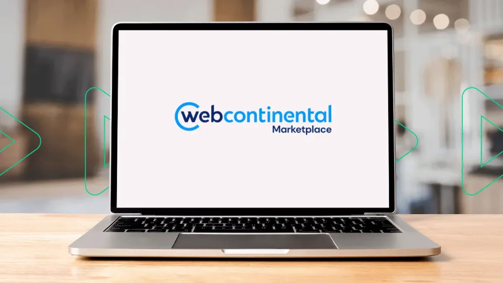 Close-up de um notebook com o logotipo do WebContinental Marketplace na tela
