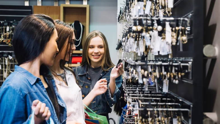 (como) atrair clientes para loja física