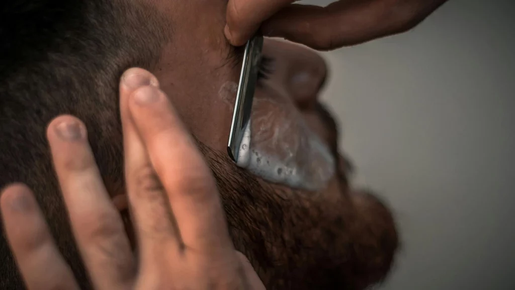 frases de barbearia para chamar clientes​